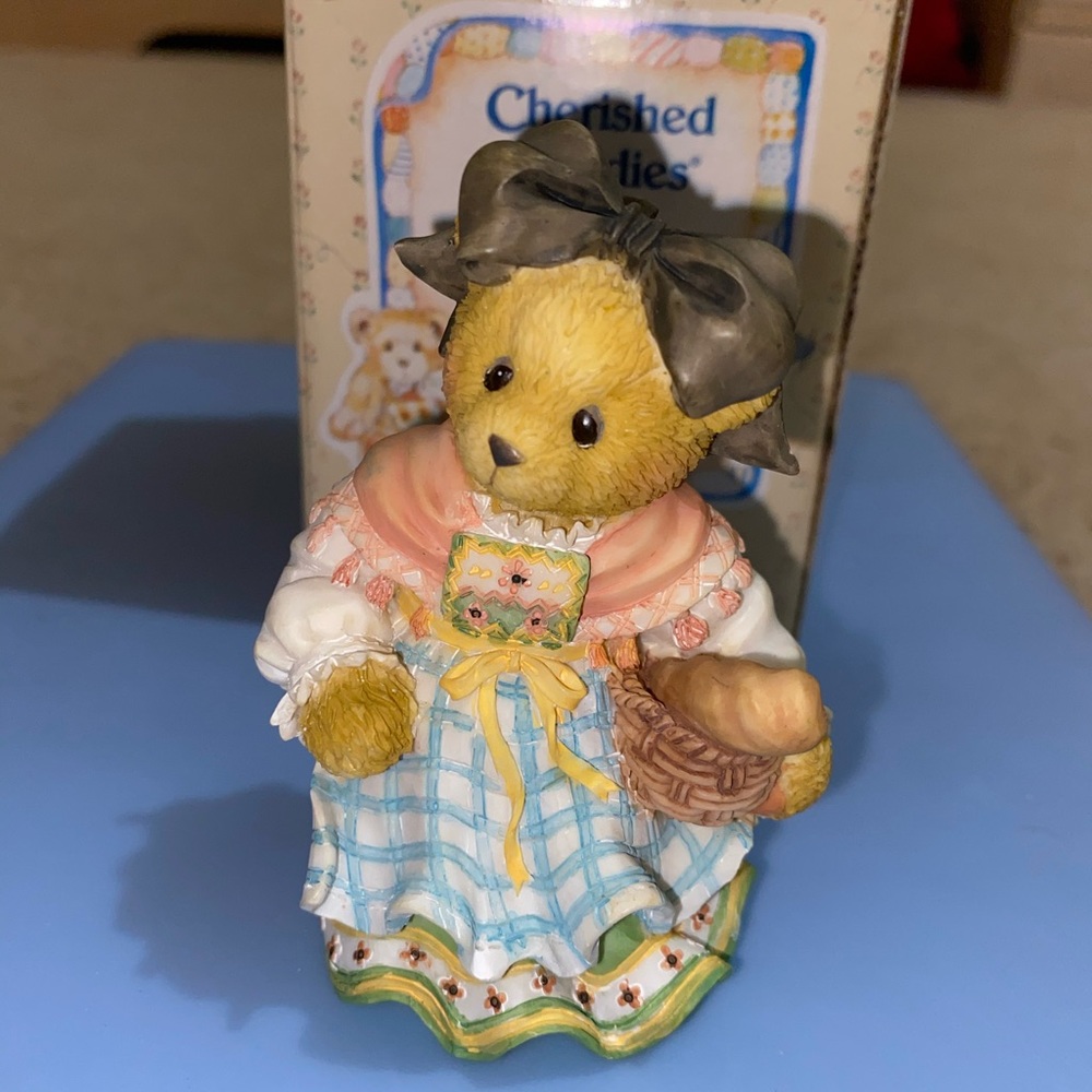 Cherished Teddies, Claudette France